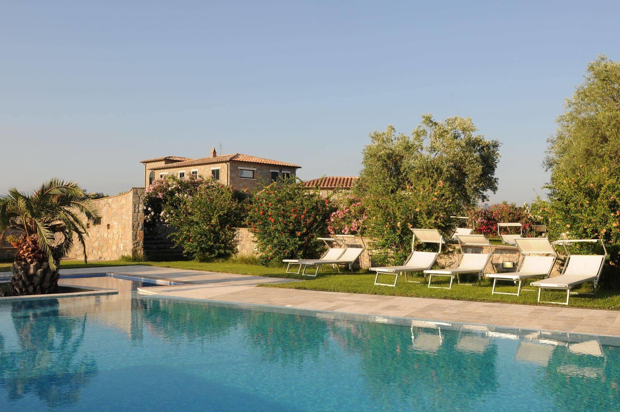 Relais Le Ginestre Villa Saturnia Eksteriør billede